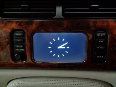 XK8 Clock 3.JPG