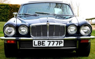1976-Jaguar-XJ6-Series-2-4.2-Front.jpg