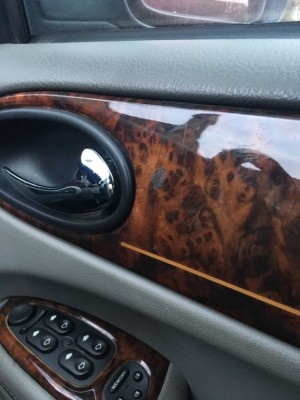 Daimler-door.JPG