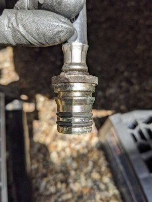 Male connector.jpg