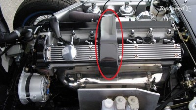 Jag 4.2 Engine pic.jpg
