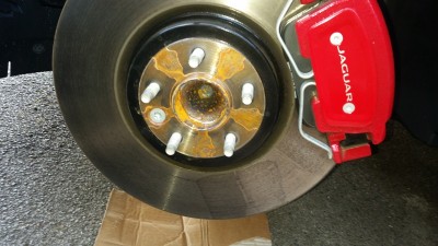 Front hub.jpg