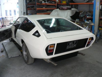 Tailgate Lexan NSR quarter.jpg