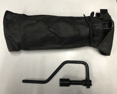 Jaguar Jack XJ6_1 Bag & Handle.JPG