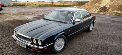 daimler 2.jpg